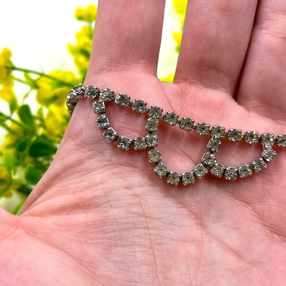 Crystal Rhinestone Vintage 14 Inch Choker Necklace - Picture 3 of 5